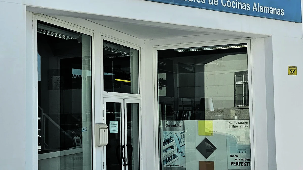 Coffee with milk and... Costa Cocinas: A success story from Benidoleig