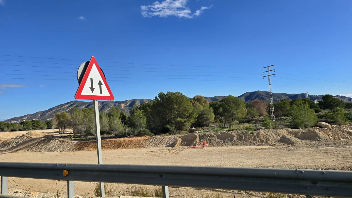 Benidorm industrial estate: a never-ending construction site costing millions