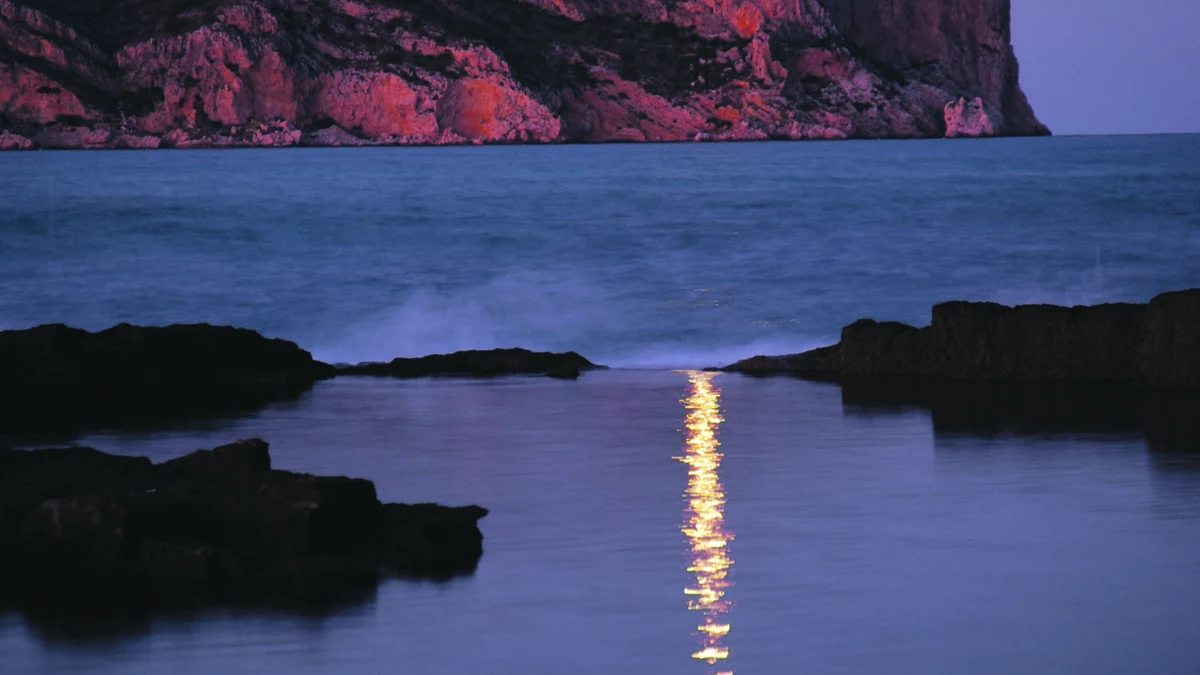 Espantos y fantasmas: las espeluznantes historias de la Costa Blanca