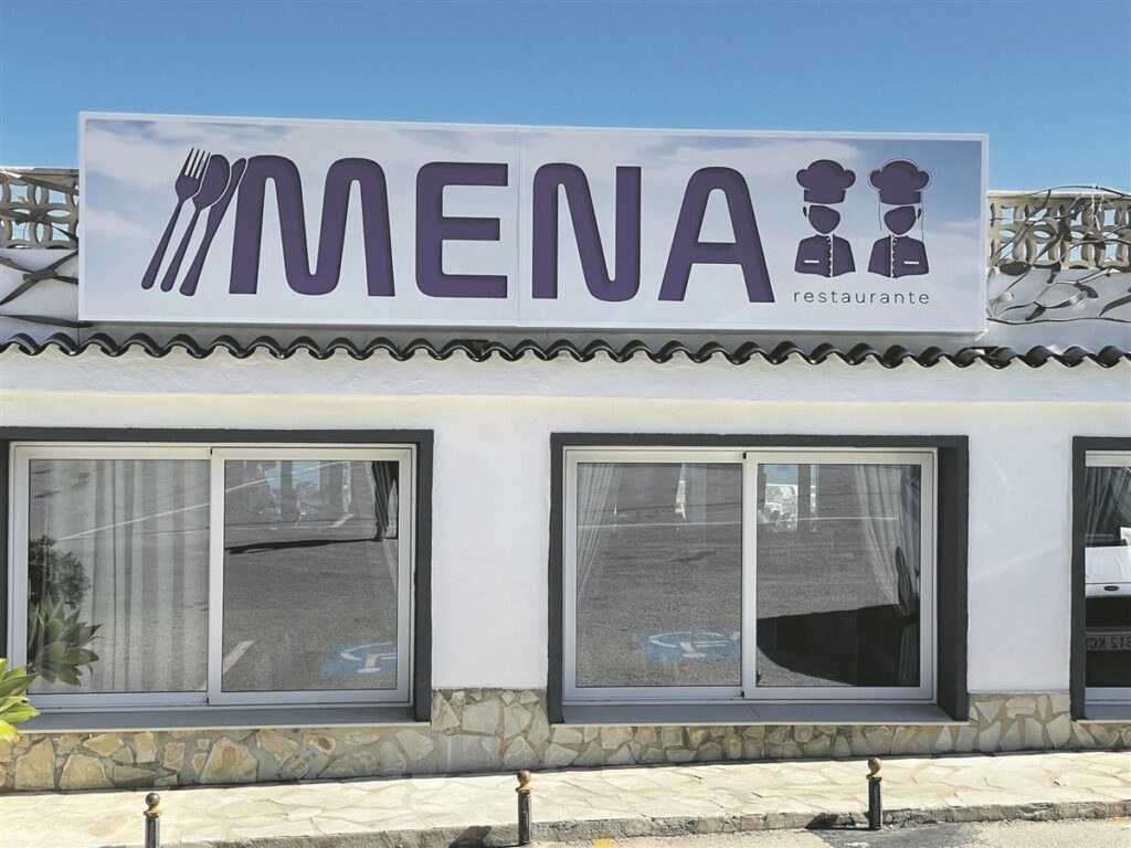 Mena, Dénia - Where you eat the sea