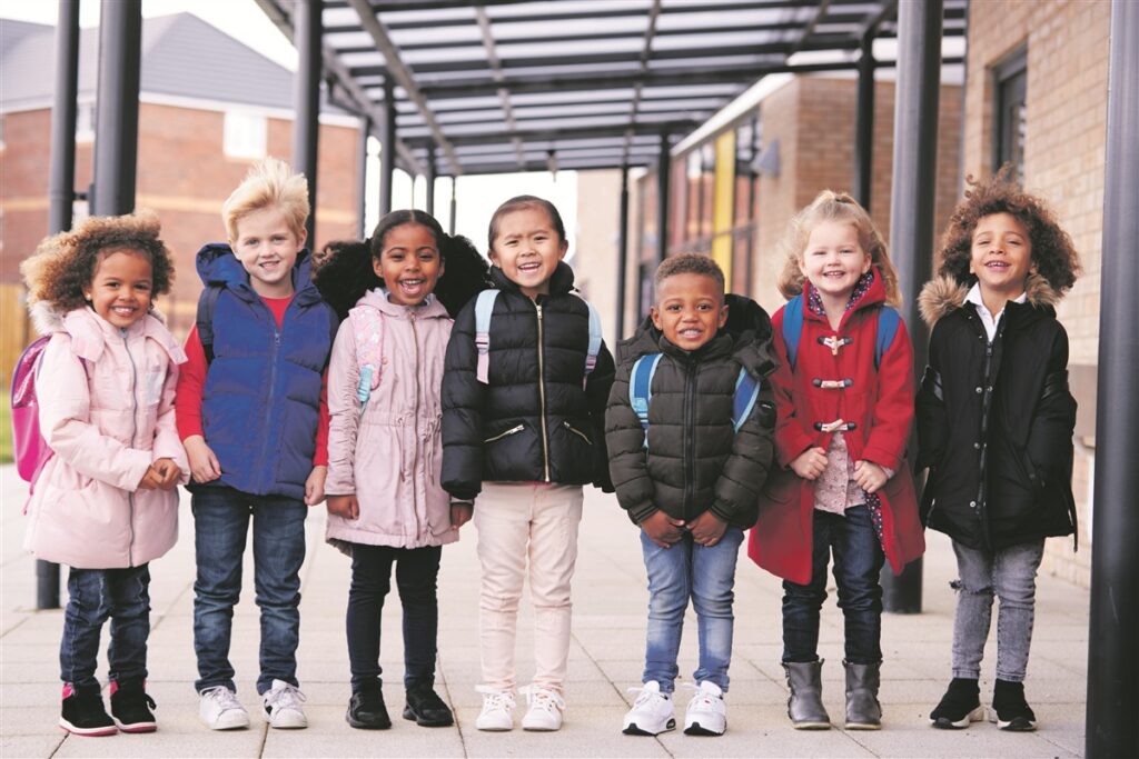 Starting school on the Costa Blanca: deadlines, facts, forms