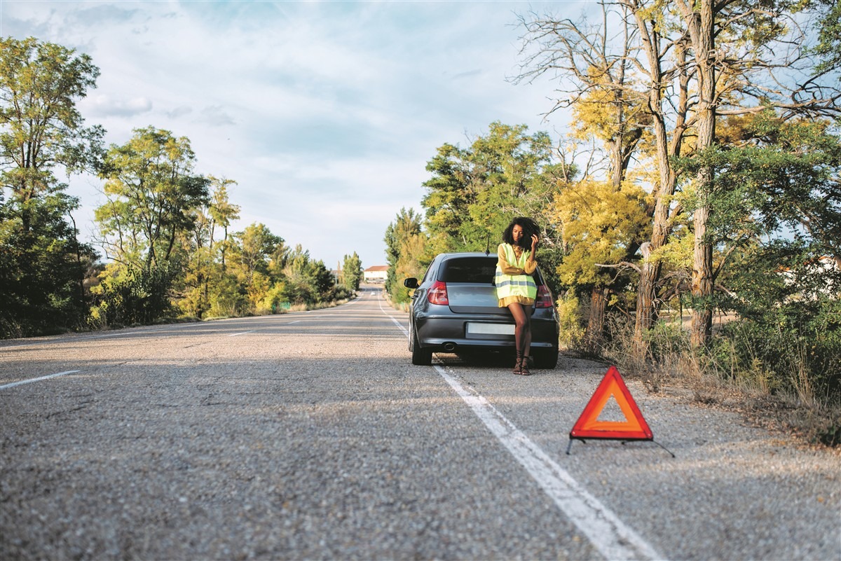 Panne de voiture sur la Costa Blanca : règles, risques et bonnes réactions