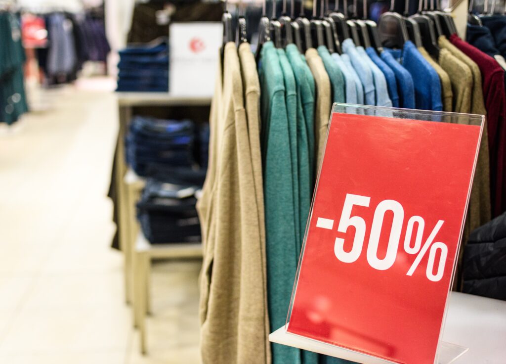 Costa Blanca Black Friday 2025, Cyber Monday Costa Blanca, Shopping Alicante Benidorm, Sundays open for shopping Comunidad Valenciana, Offers Costa Blanca Christmas