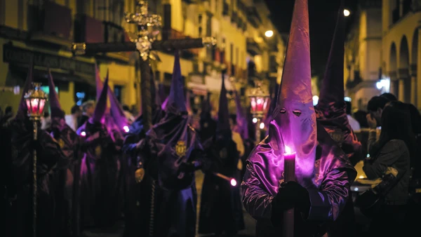 April an der Costa Blanca - Events und Ostern 2026