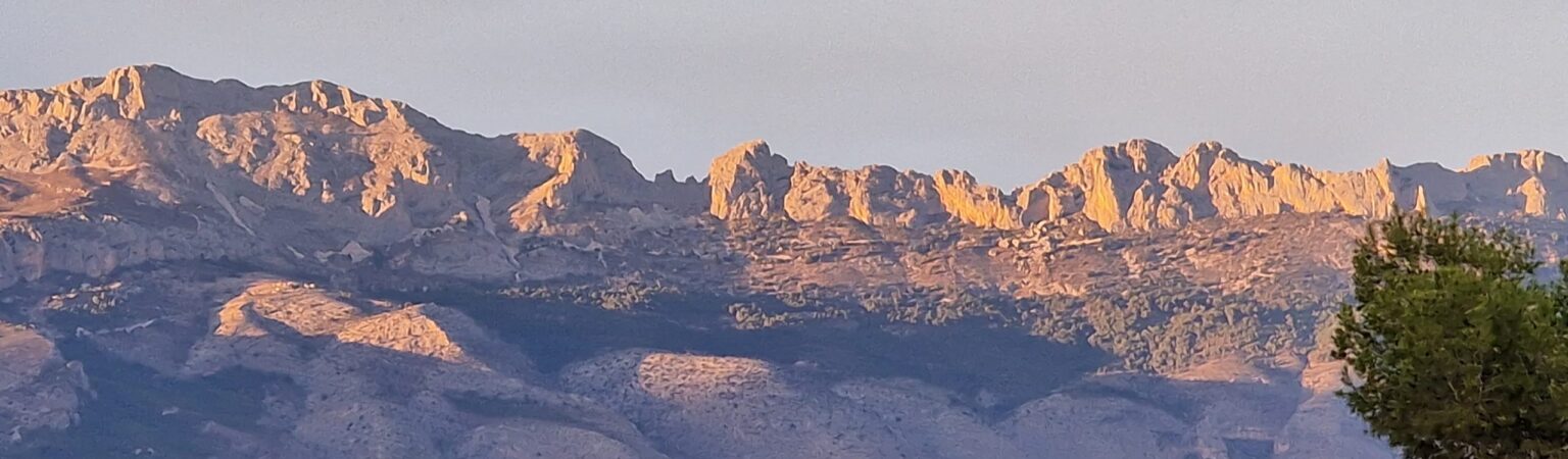 Hiking on the Costa Blanca: a paradise for nature and culture lovers 2